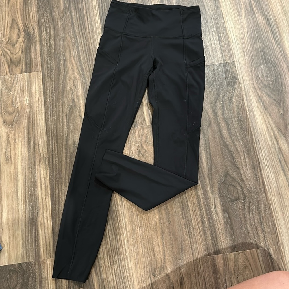 Lululemon leggings (fast and free high raise)